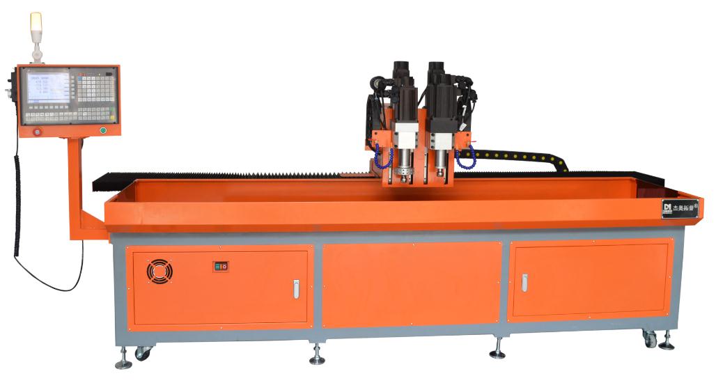 熱熔鉆孔攻牙機的熱機程序是什么？